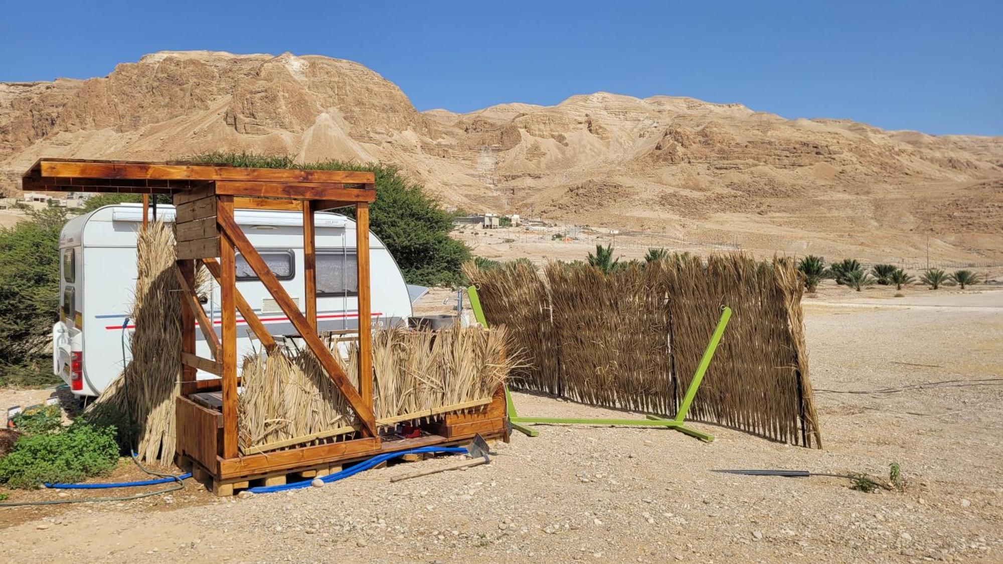 אסקייפ ים המלח Apartment Avnat Ngoại thất bức ảnh